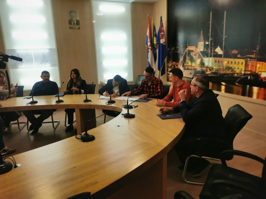  Potpisan Kolektivni ugovor za radnike Sportskog centra Makarska
