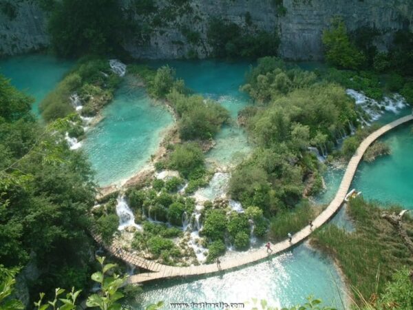 JU NP PLITVIČKA JEZERA: NA POMOLU POKRETANJE KOLEKTIVNOG RADNOG SPORA